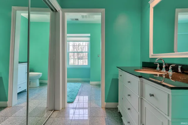 $450,000 | 1730 Orchard Road, Evansville, IN 47720