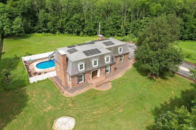 $450,000 | 1730 Orchard Road, Evansville, IN 47720