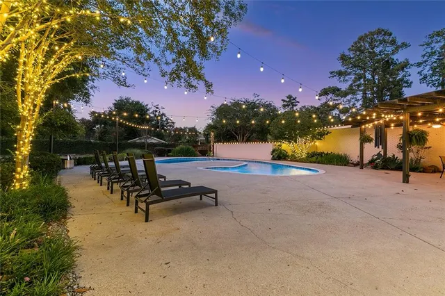 $1,280,000 | 1201 North General Pershing Street, Hammond, LA 70401