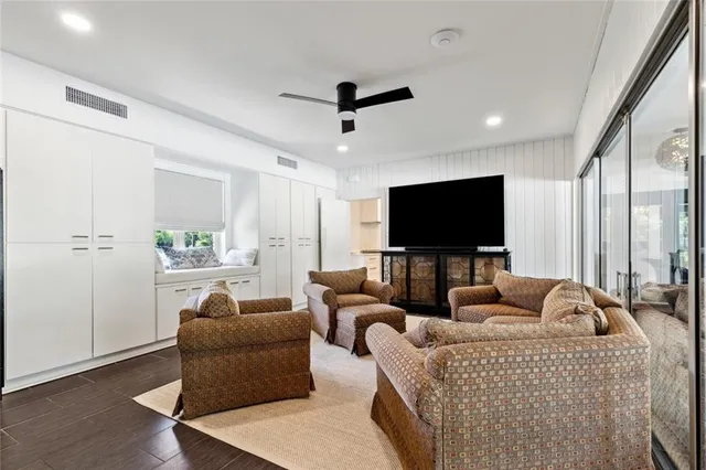 $1,280,000 | 1201 North General Pershing Street, Hammond, LA 70401