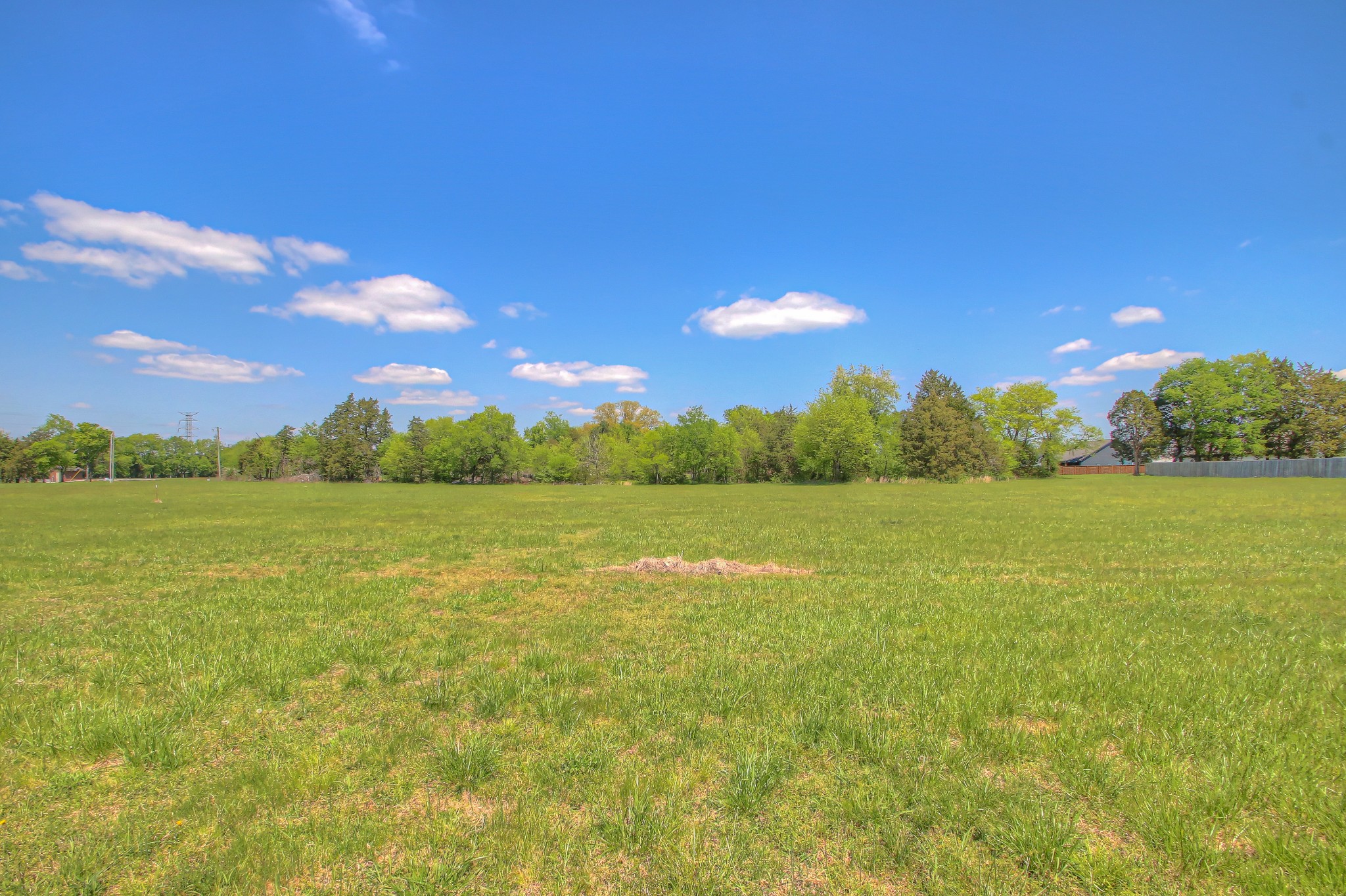 121 Flat Woods Road Lebanon, TN 37090 - Photo 35 of 39 a view of an ocean and a yard