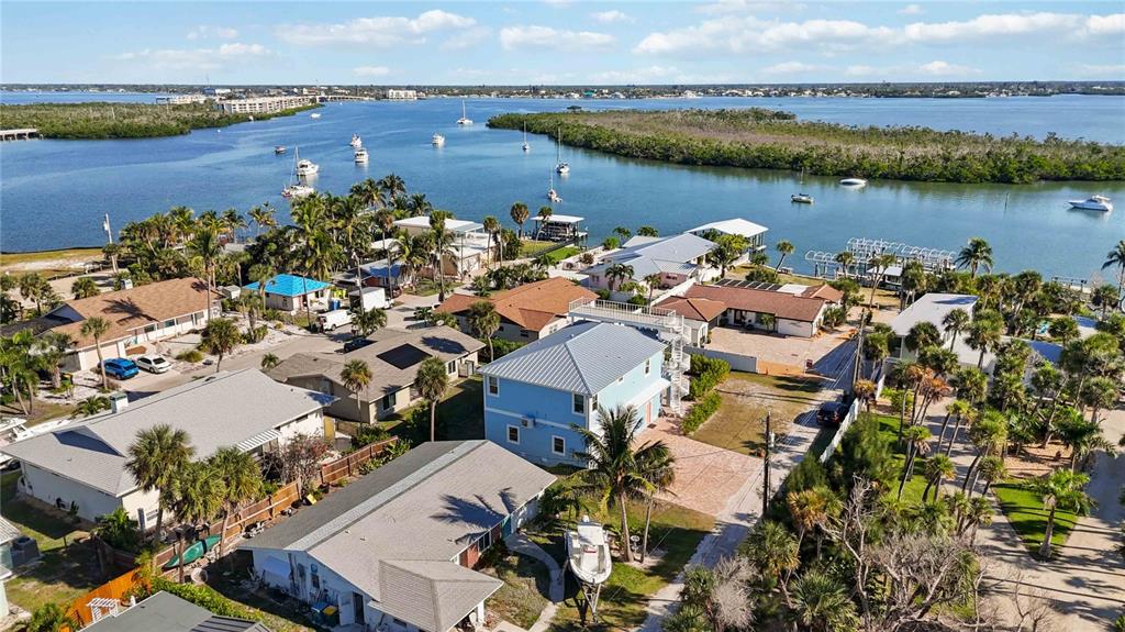 7524 Whitcomb Street Englewood, FL 34223 - Photo 30 of 35