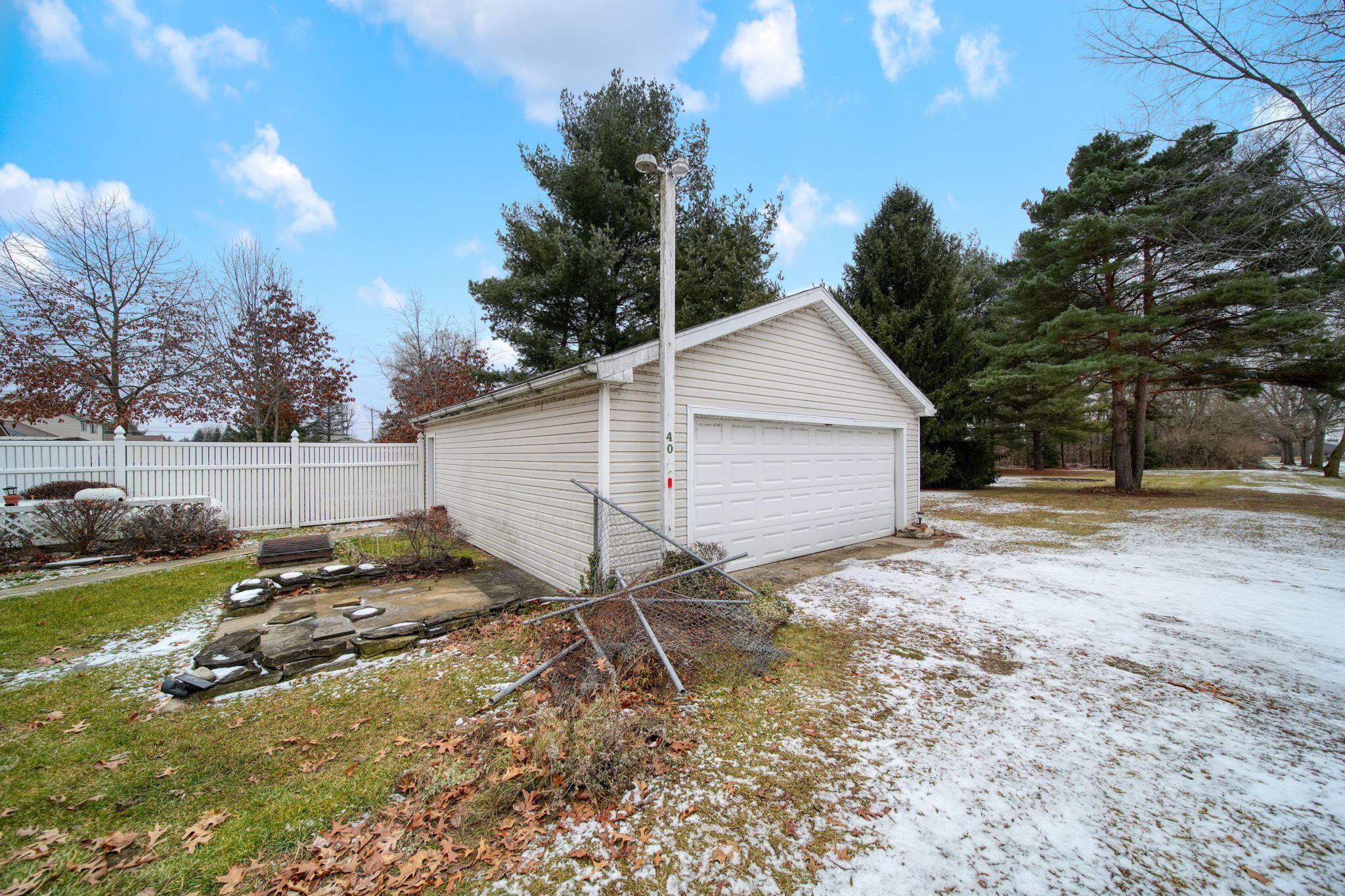 40 Deep Lake Road Brooklyn, MI 49230 - Photo 9 of 60 2-web-or-mls-DSC00299_HDR