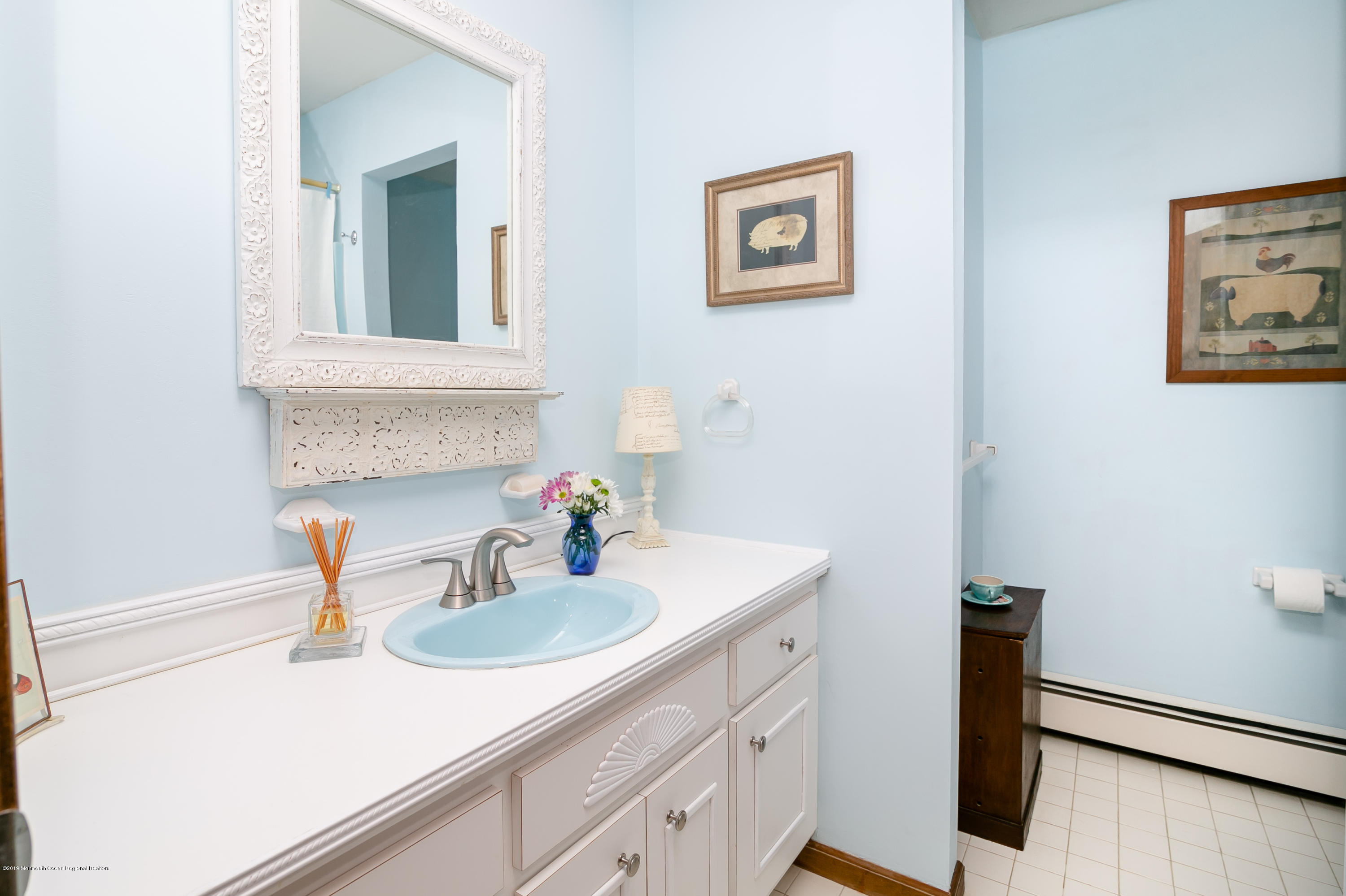 66 Crow Hill Road Freehold, NJ 07728 - Photo 13 of 40 crow bath 1