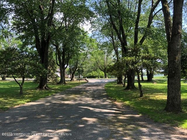 66 Crow Hill Road Freehold, NJ 07728 - Photo 25 of 40 crow hill driveway