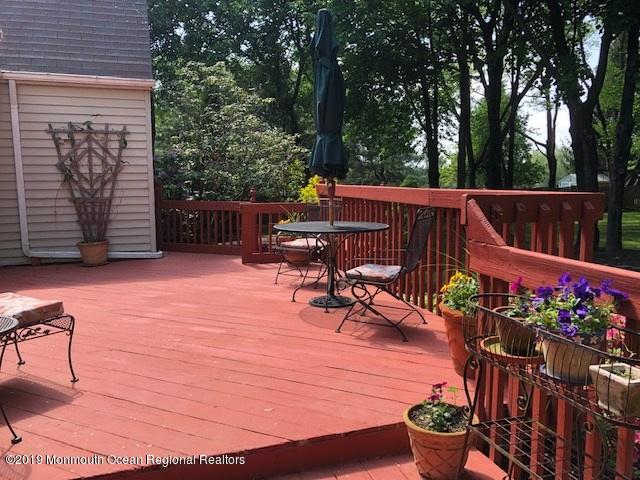 66 Crow Hill Road Freehold, NJ 07728 - Photo 37 of 40 crow hill deck