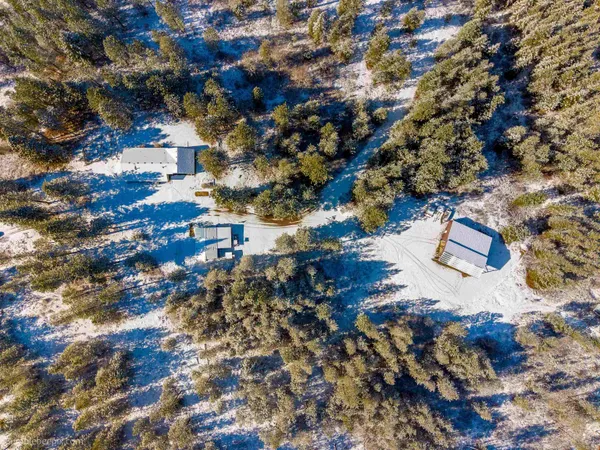 $679,900 | 5301 East Eloika Road, Elk, WA 99009
