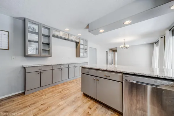 $679,900 | 5301 East Eloika Road, Elk, WA 99009