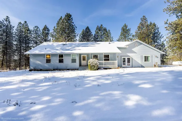 $679,900 | 5301 East Eloika Road, Elk, WA 99009