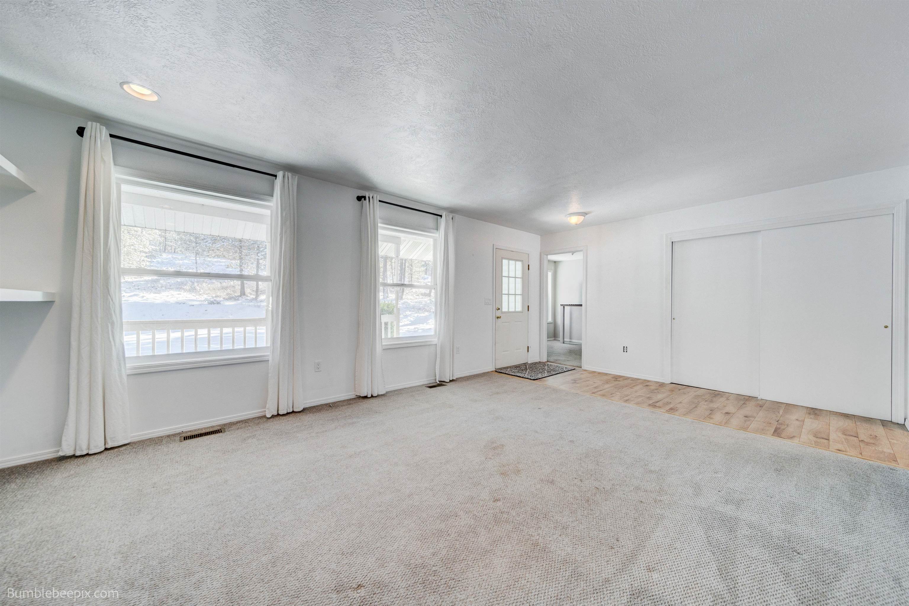 5301 East Eloika Road Elk, WA 99009 - Photo 8 of 50