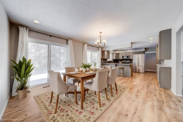 $679,900 | 5301 East Eloika Road, Elk, WA 99009