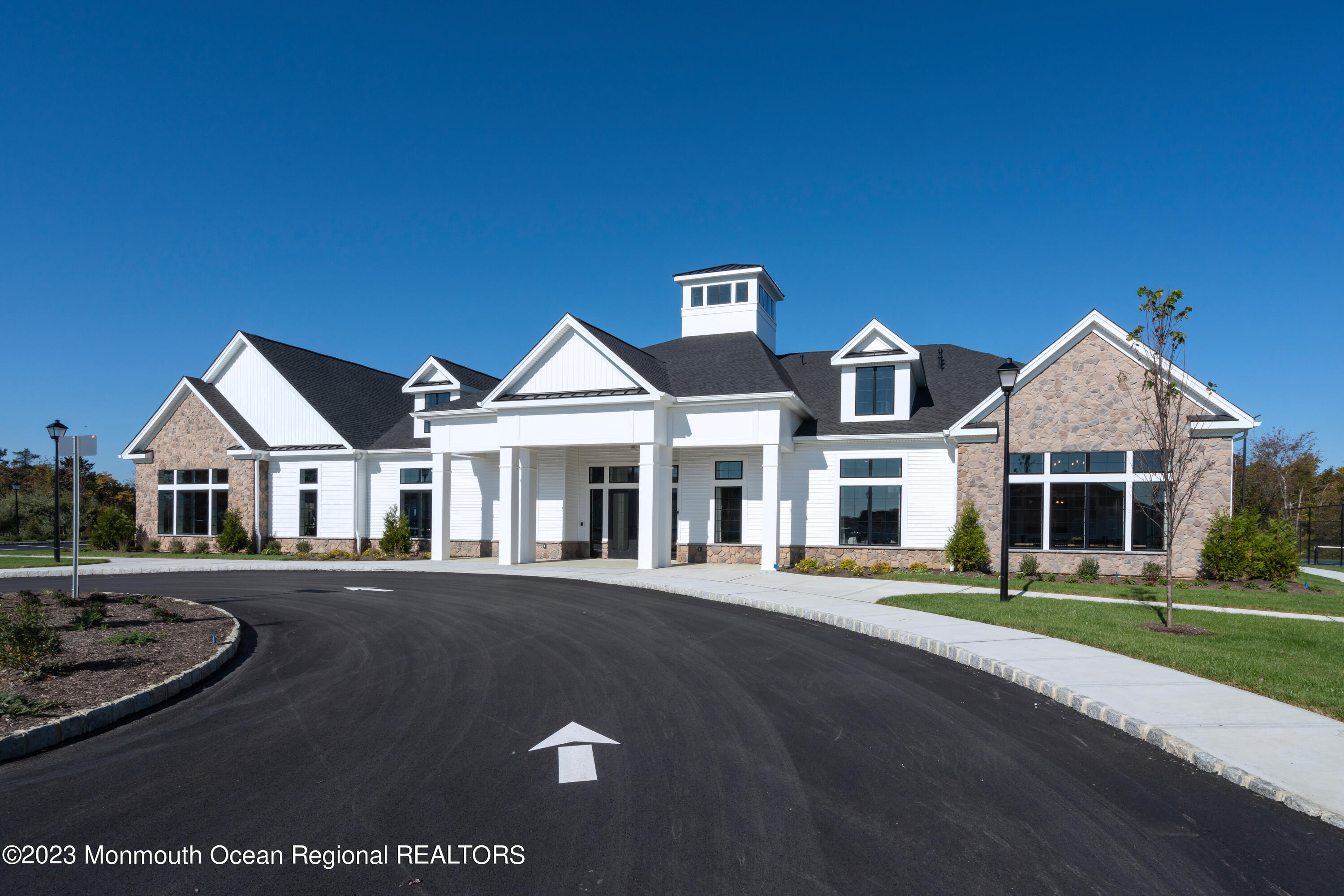 23 Gulfstream Road New Egypt, NJ 08533 - Photo 10 of 34 a front view of a house with a yard