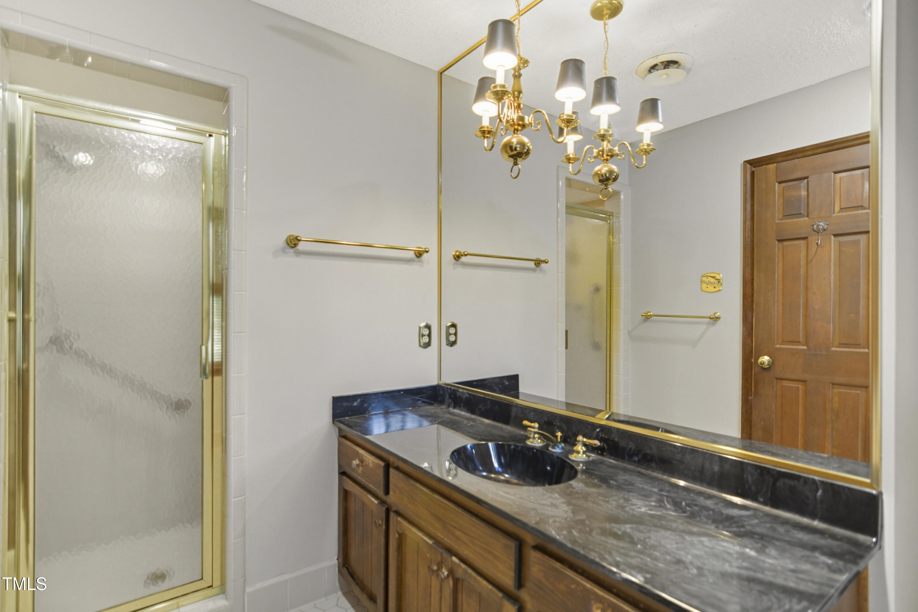 1324 Wagram Court Raleigh, NC 27615 - Photo 15 of 30 18