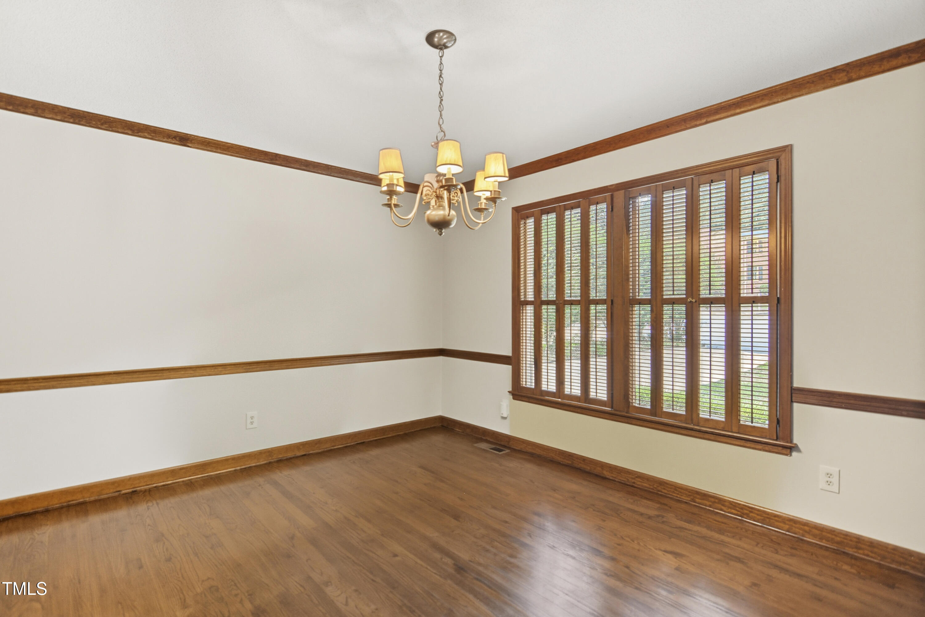 1324 Wagram Court Raleigh, NC 27615 - Photo 4 of 30 14