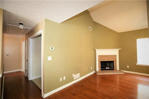 $1,900 | 1435 Stephens Pond View, Loganville, GA 30052