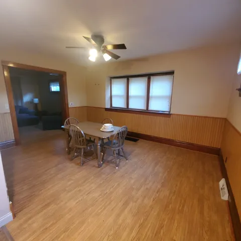 $55,000 | 130 South 5th Street, Sheldon, IL 60966