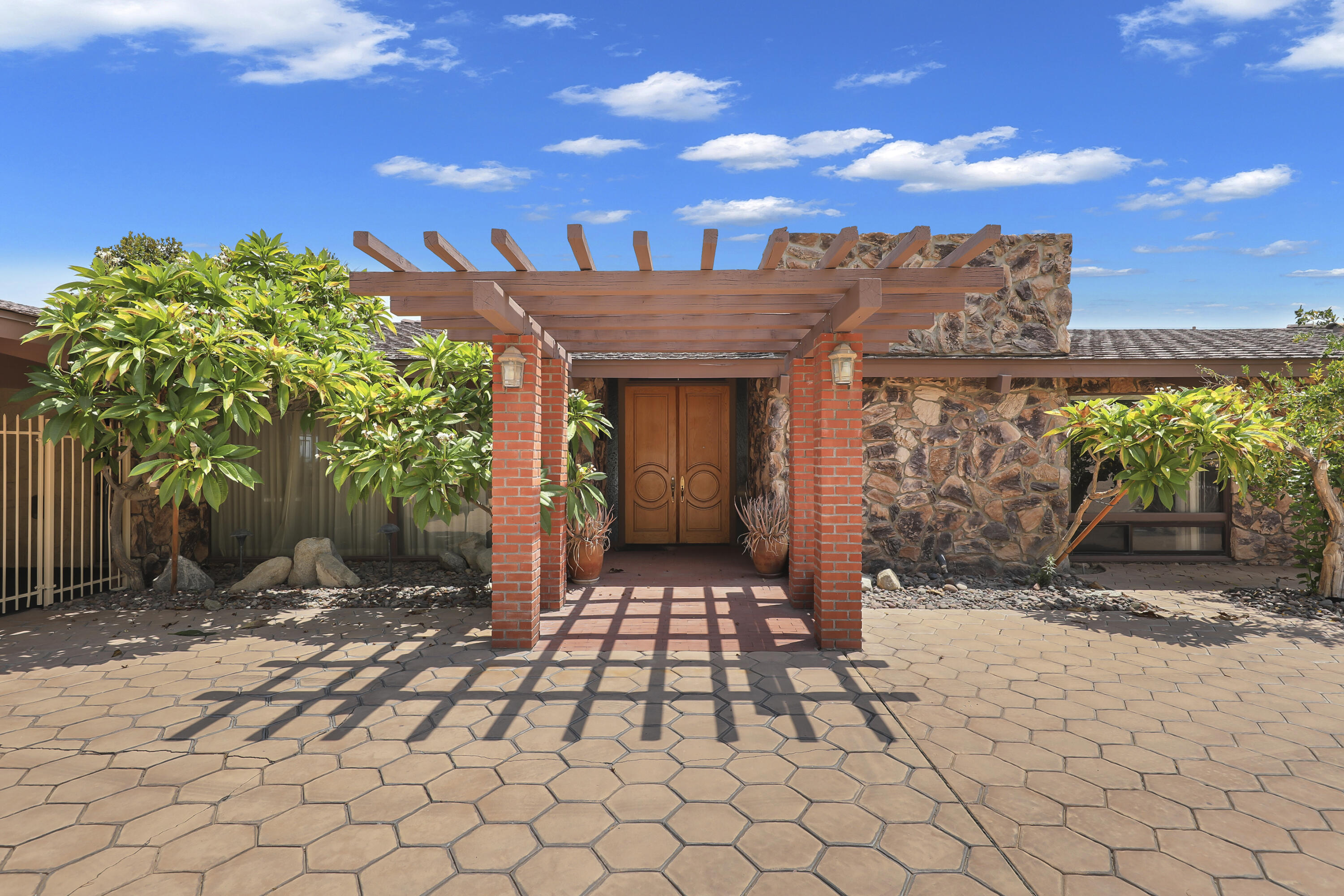 770 South La Mirada Road Palm Springs, CA 92264 - Photo 4 of 39