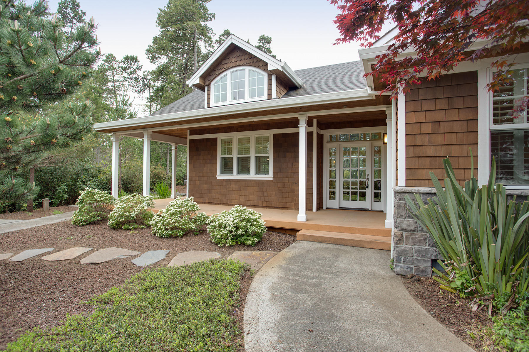 10130 Pine Ridge Drive Nehalem, OR 97131 - Photo 4 of 19 Path to the Entry