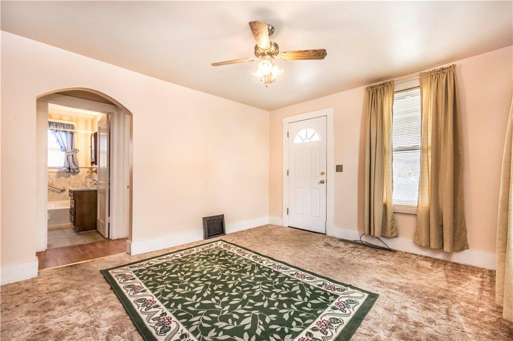 704 Virginia Avenue Rochester, PA 15074 - Photo 4 of 21