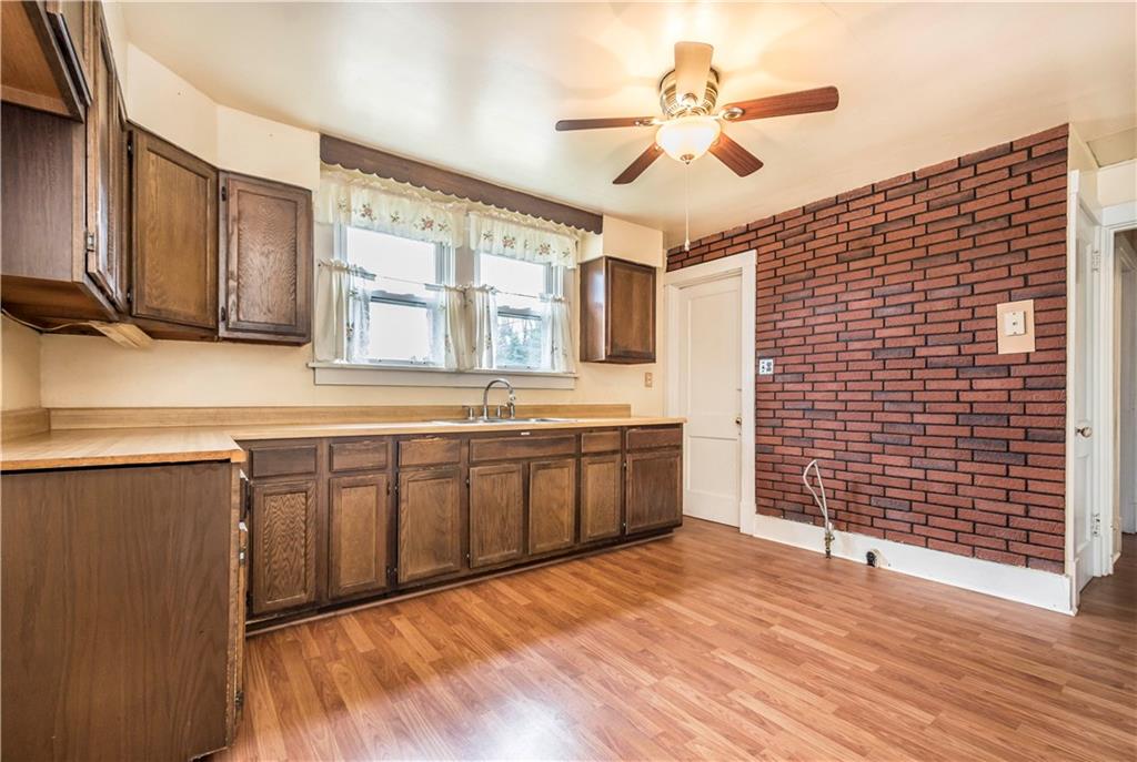 704 Virginia Avenue Rochester, PA 15074 - Photo 9 of 21