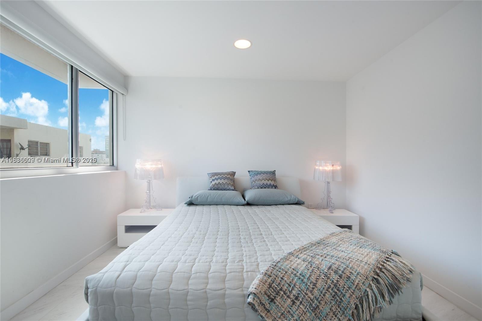 421 Meridian Avenue, Unit 15 Miami Beach, FL 33139 - Photo 13 of 17