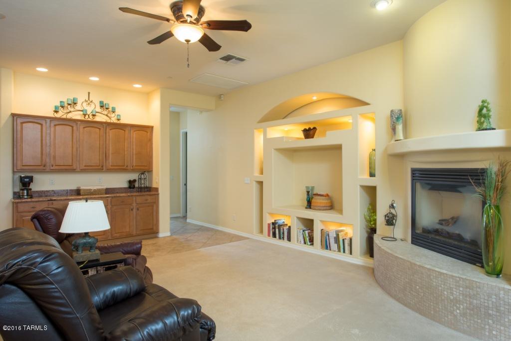 11871 North Sage Brook Road Oro Valley, AZ 85737 - Photo 3 of 8