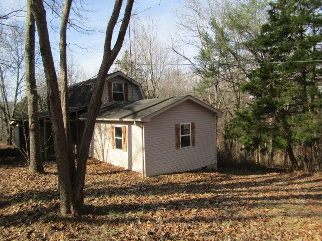 $115,000 | 6119 King Robert Lane, Westmoreland, TN 37186