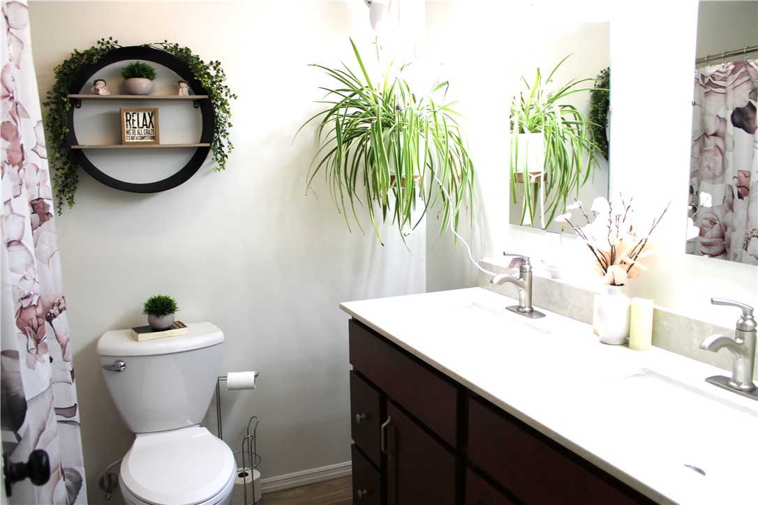 1529 East 2300 North Road Findlay, IL 62534 - Photo 19 of 27 Gallery Image 19