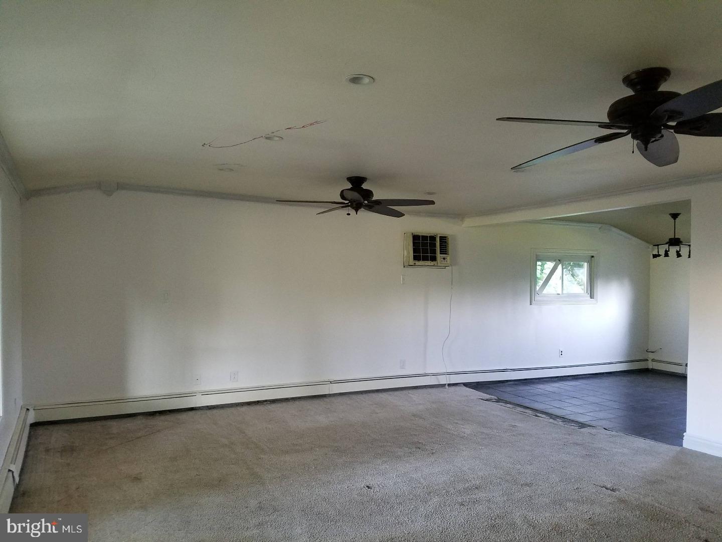 2 Turf Road Levittown, PA 19056 - Photo 5 of 11