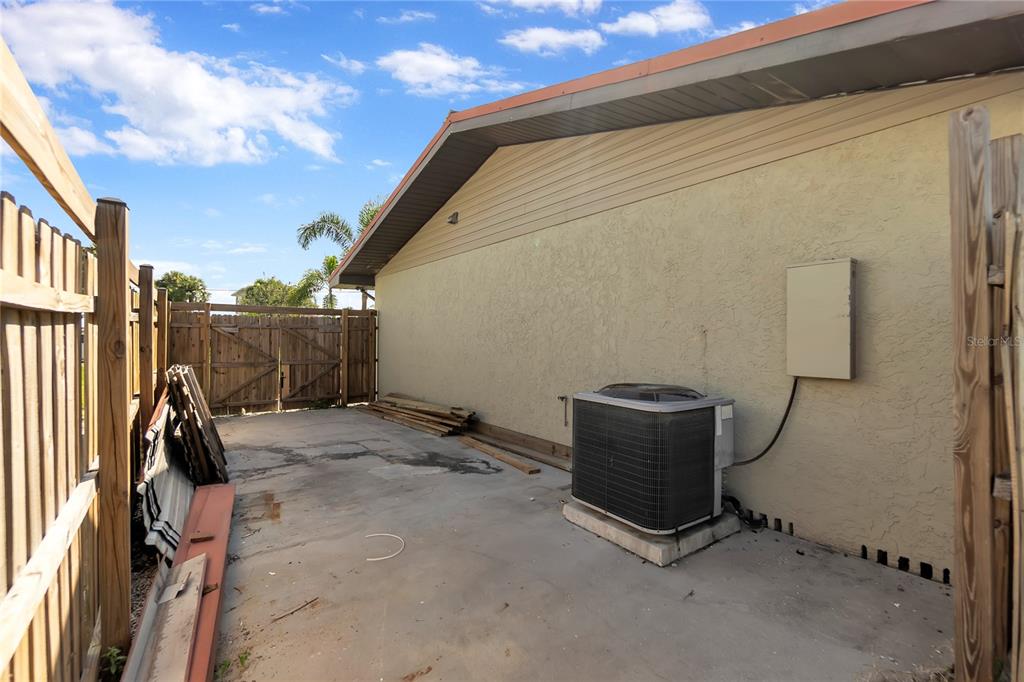 4612 7th St Court East Ellenton, FL 34222 - Photo 34 of 46