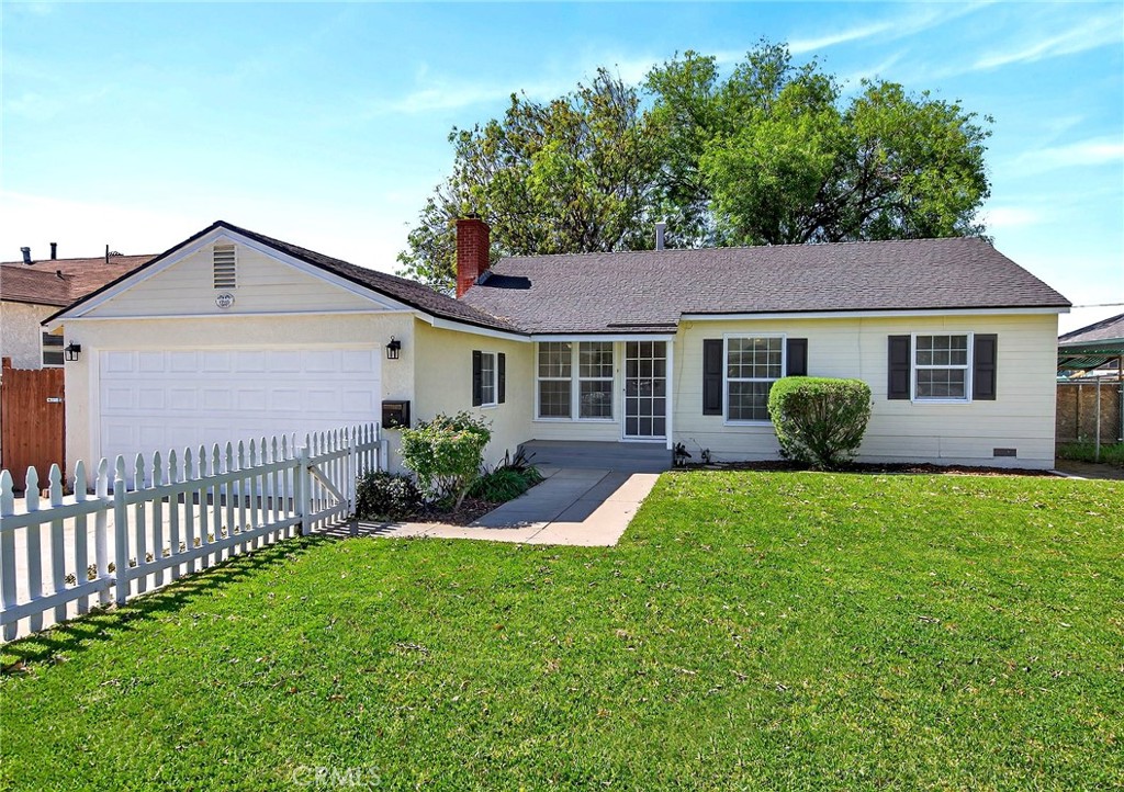 6845 Barcelona Way Riverside, CA 92504 - Photo 2 of 17 Tons of curb appeal!