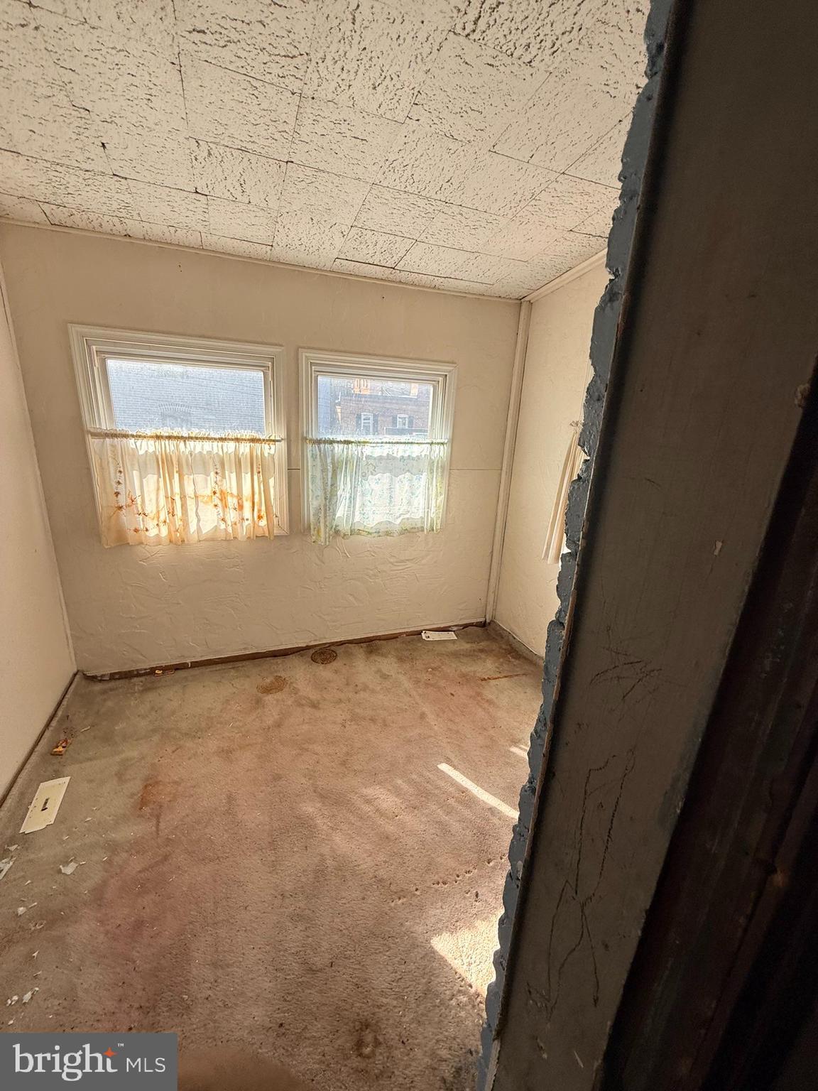 1015 E Street Northeast Washington, DC 20002 - Photo 4 of 9