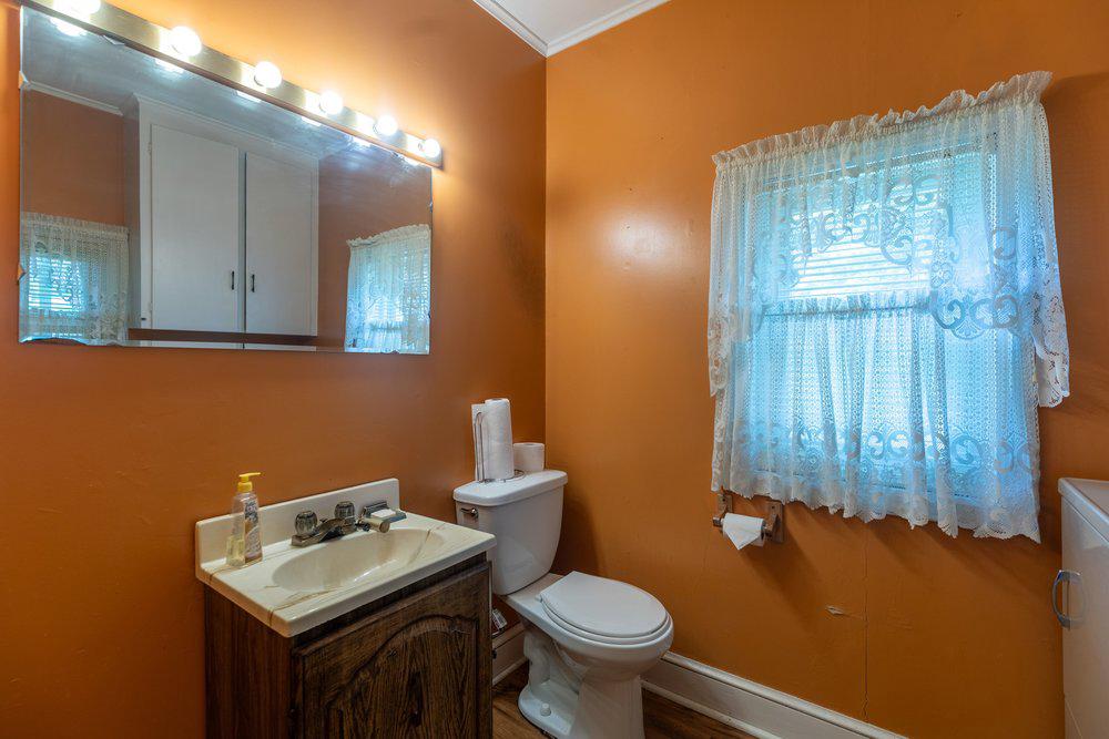 1120 Fairview Road Hagerstown, MD 21742 - Photo 23 of 39 half bath with shared laundry room on first floor