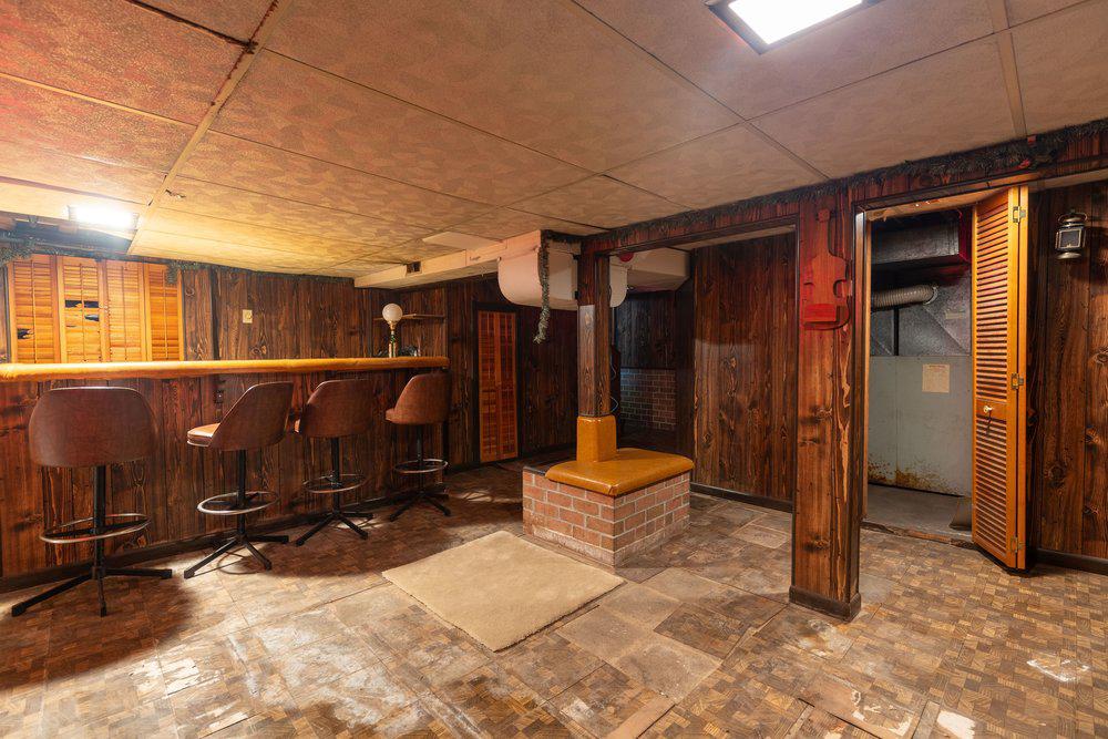 1120 Fairview Road Hagerstown, MD 21742 - Photo 6 of 39 Retro basement with bar
