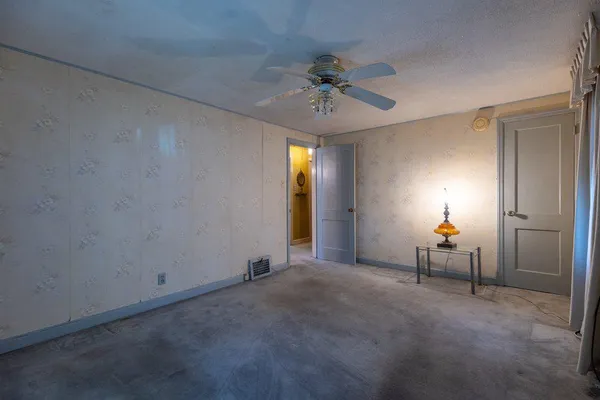 $225,000 | 1120 Fairview Road, Hagerstown, MD 21742