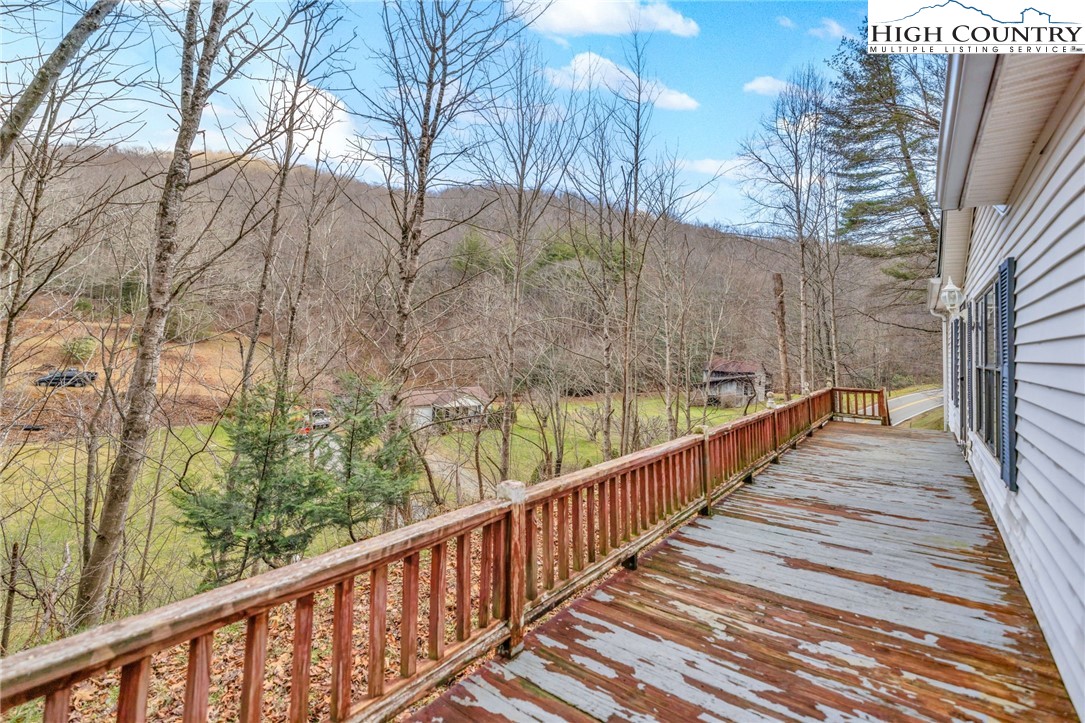 3303 Old Highway 16 Lansing, NC 28643 - Photo 28 of 30 a view of stairs and trees