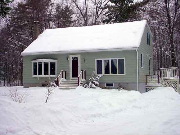 87 Brooks Road Barrington, NH 03825 - Photo 1 of 5