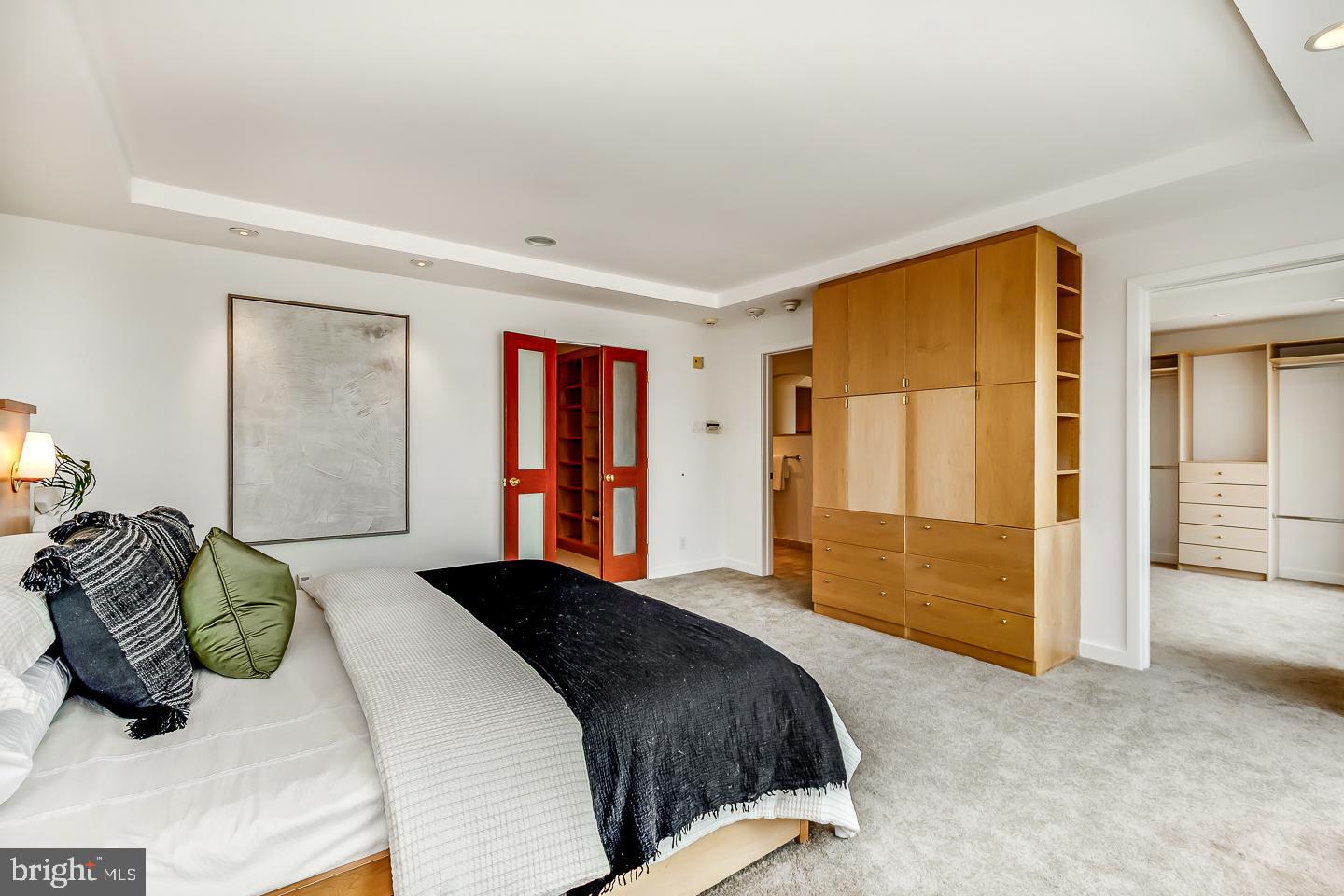 1820 Rittenhouse Square, Unit 1601 Philadelphia, PA 19103 - Photo 32 of 53 a bedroom with a bed and window