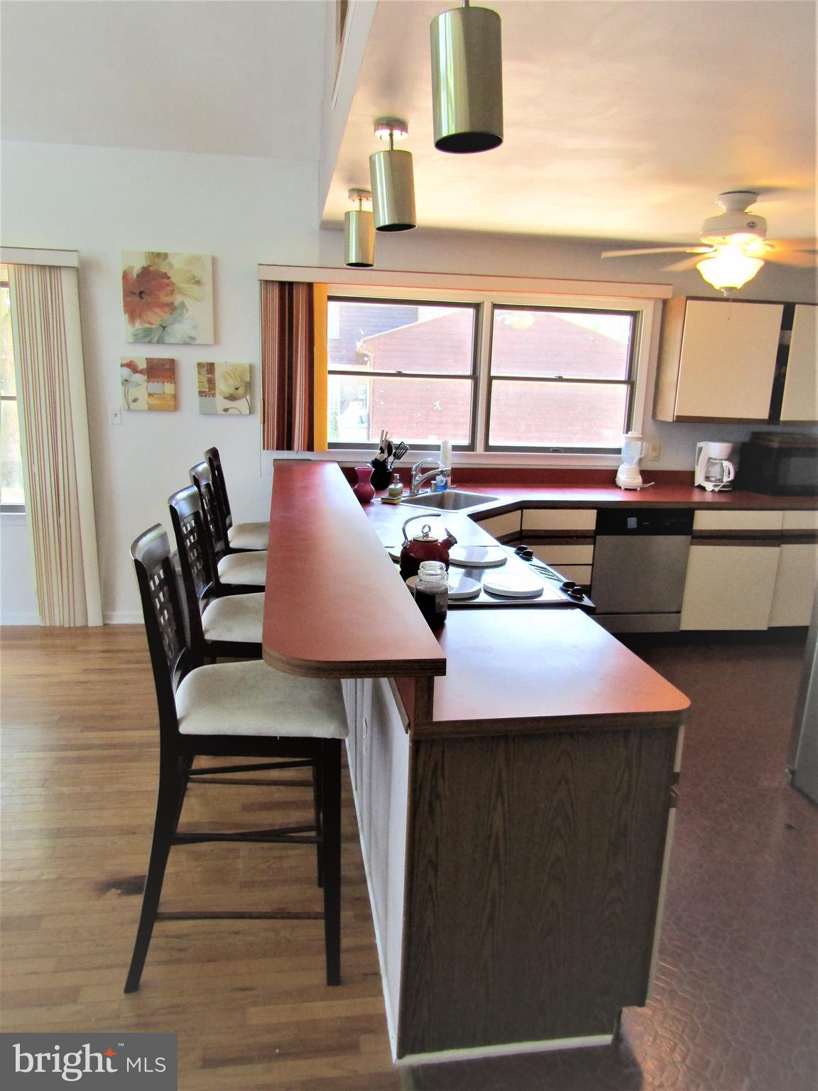 138 Windcliff Road Prince Frederick, MD 20678 - Photo 7 of 44 Big Breakfast Bar