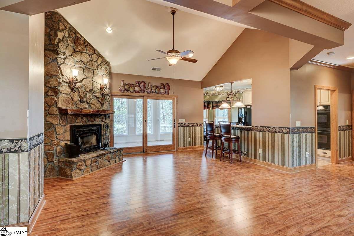 380 North Little River Road Salem, SC 29676 - Photo 4 of 35 Gallery Image 4