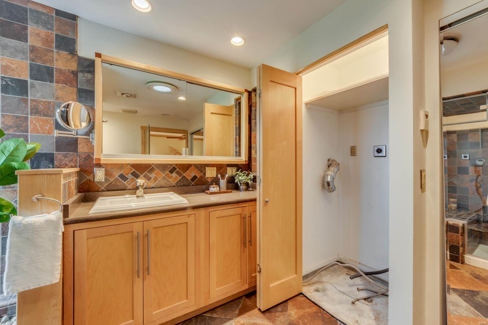 4 Cobblestone Lane Ballwin, MO 63011 - Photo 35 of 55