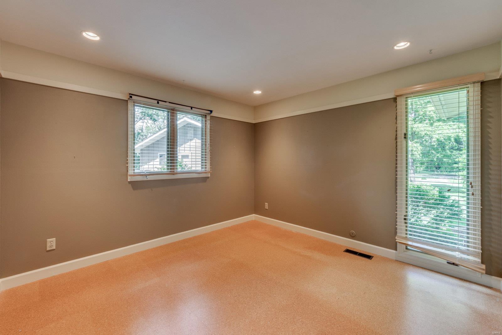 4 Cobblestone Lane Ballwin, MO 63011 - Photo 36 of 55