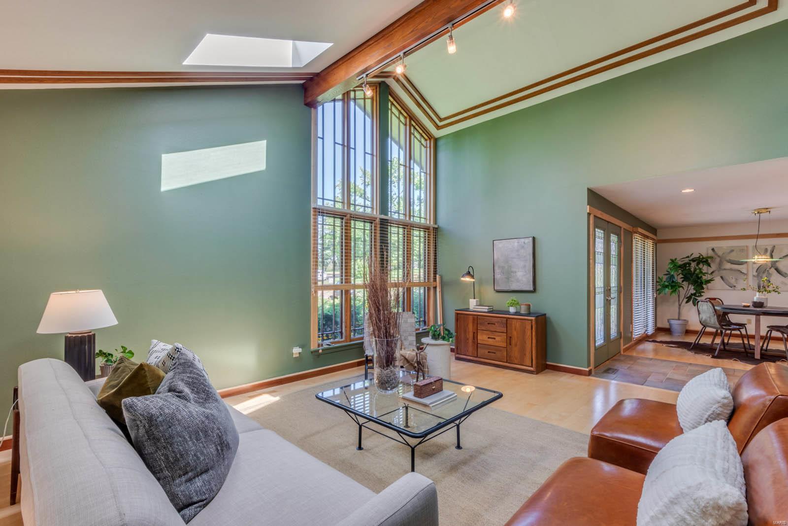 4 Cobblestone Lane Ballwin, MO 63011 - Photo 10 of 55