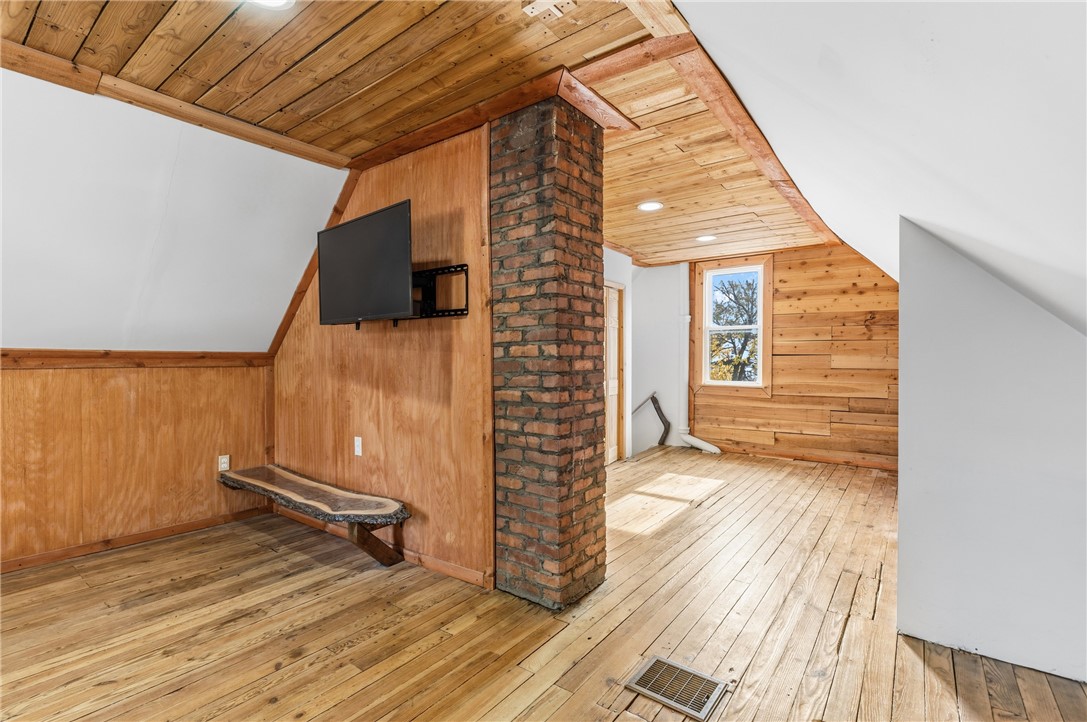 51 Sayne Street Rochester, NY 14621 - Photo 19 of 27