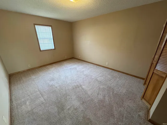 $359,000 | 5664 South 500 West, Columbia City, IN 46725