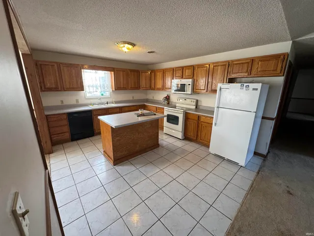 $359,000 | 5664 South 500 West, Columbia City, IN 46725