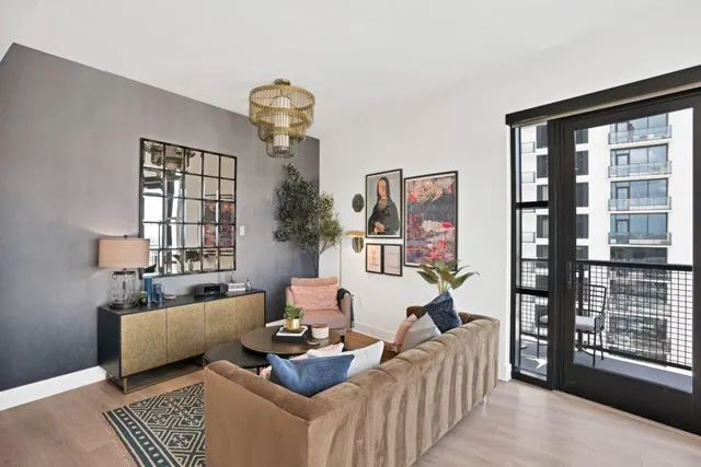 $2,184 | 3172 Roswell Road, Unit 915, Atlanta, GA 30305