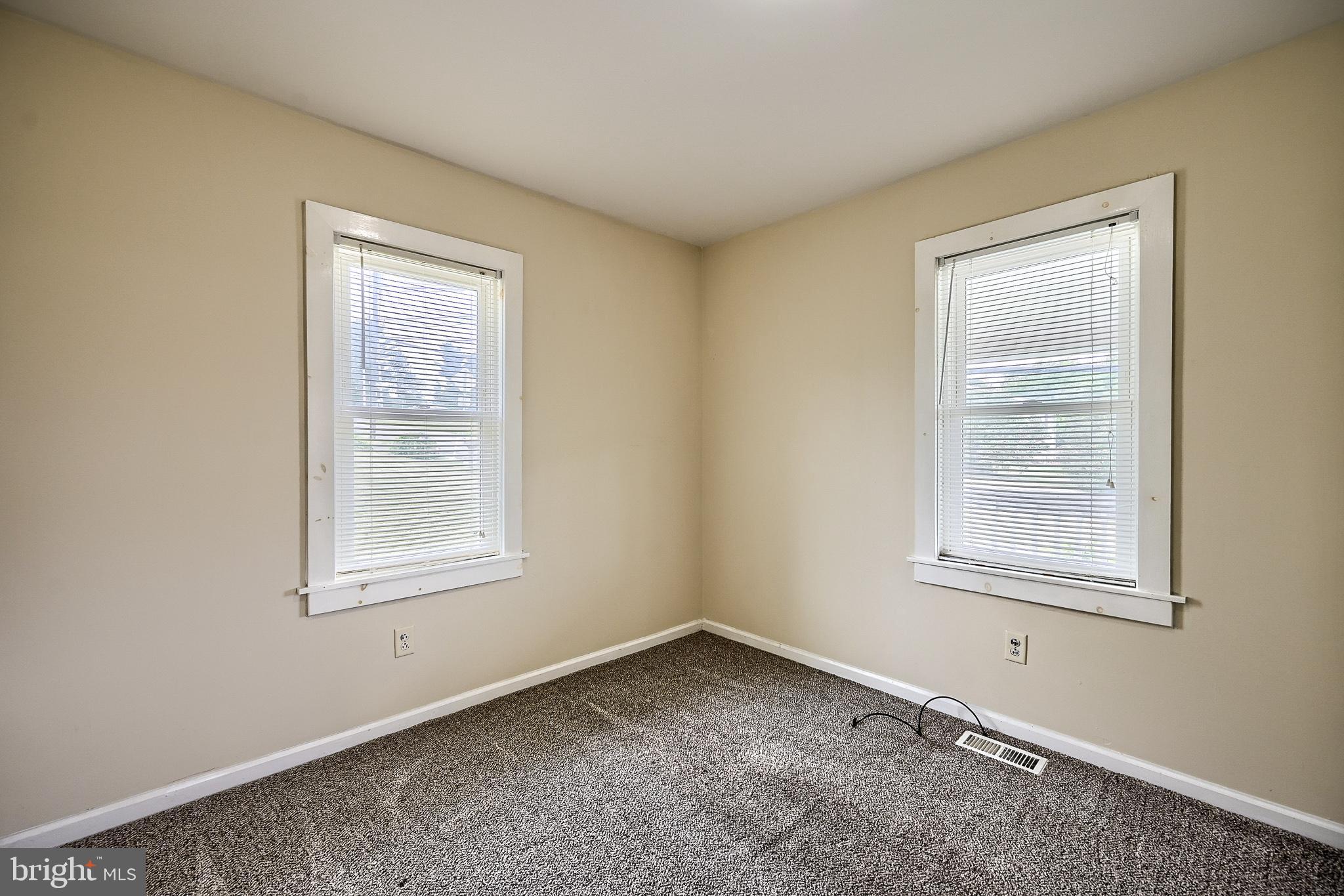 1115 Edgemont Road Harrisburg, PA 17109 - Photo 21 of 27 Gallery Image 21