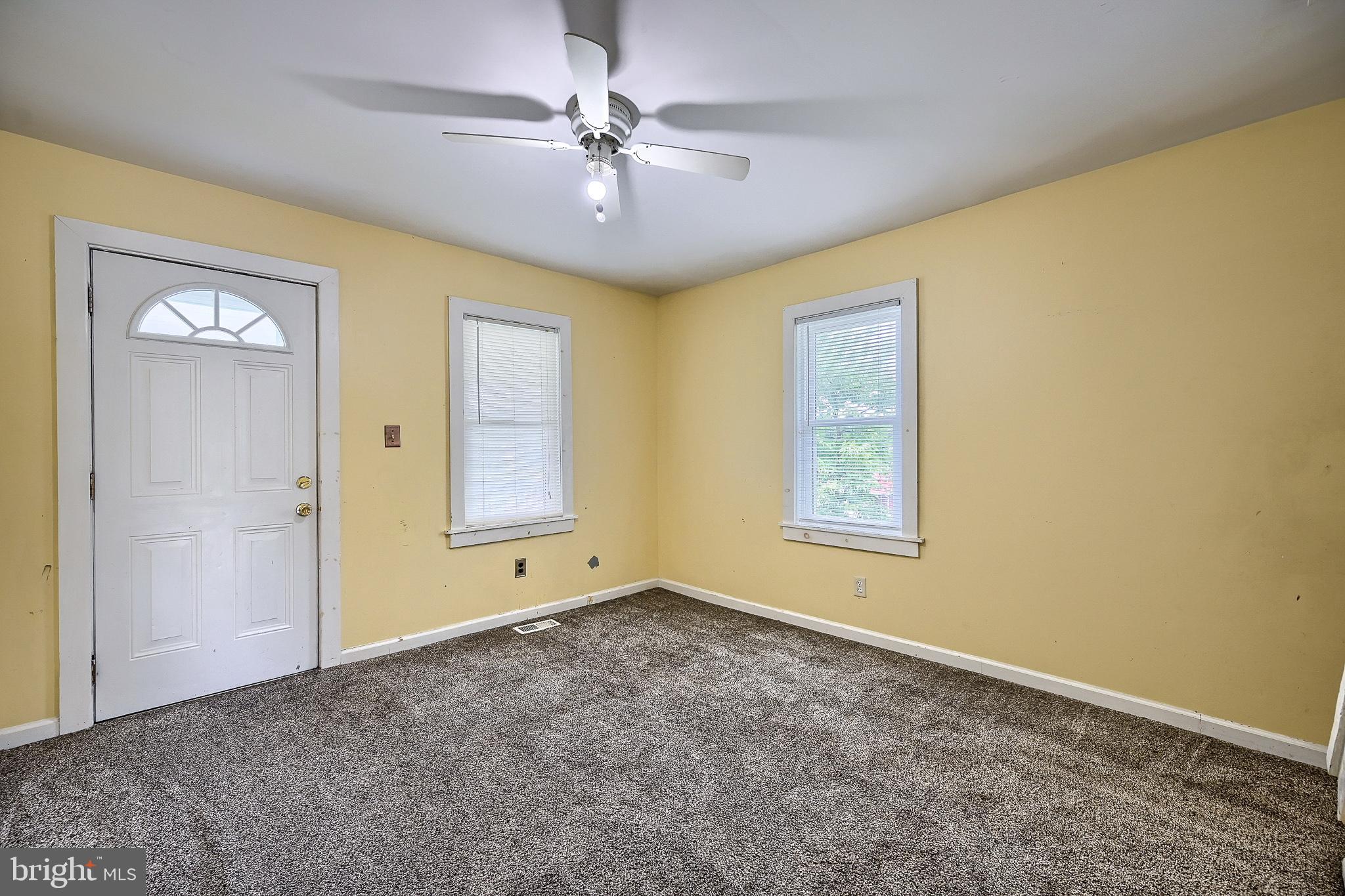 1115 Edgemont Road Harrisburg, PA 17109 - Photo 23 of 27 Gallery Image 23