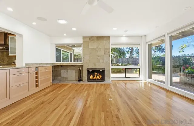 $3,500,000 | 8635 Cliffridge Avenue, La Jolla, CA 92037